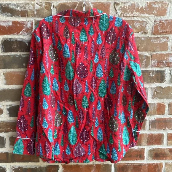 Printfresh Red and Green Leaf Pajama Set - Picture 7 of 16